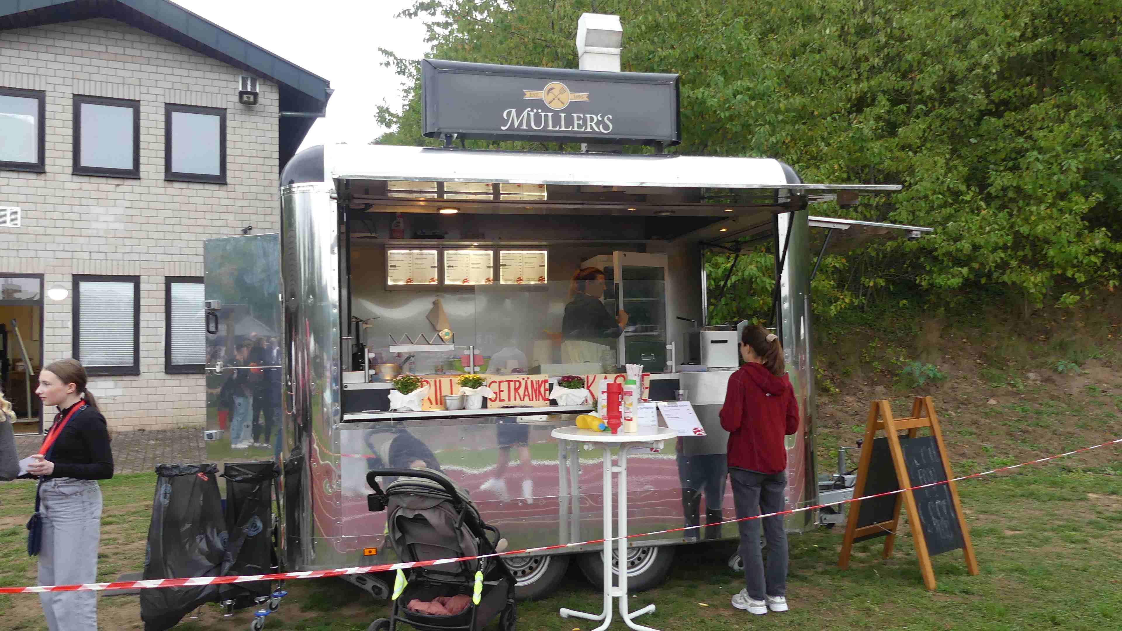 Bild vom 15. Benefizlauf im Jahr 2025. Dies ist das 487. Bild.